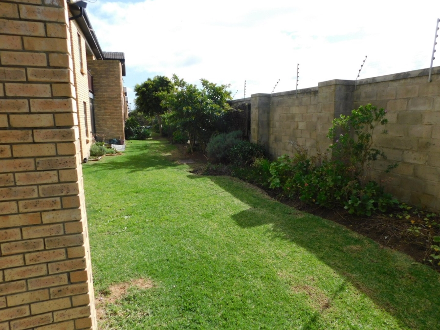 2 Bedroom Property for Sale in Fairview Golf Estate Western Cape